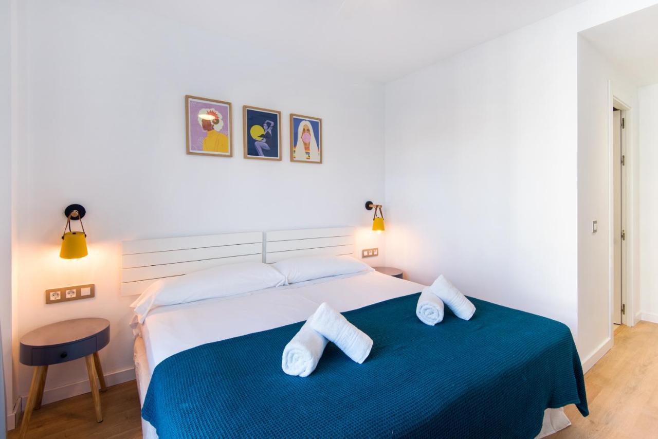 Aloha Puerto Private Apartment 1St Line Carihuela Beach Torremolinos Bagian luar foto