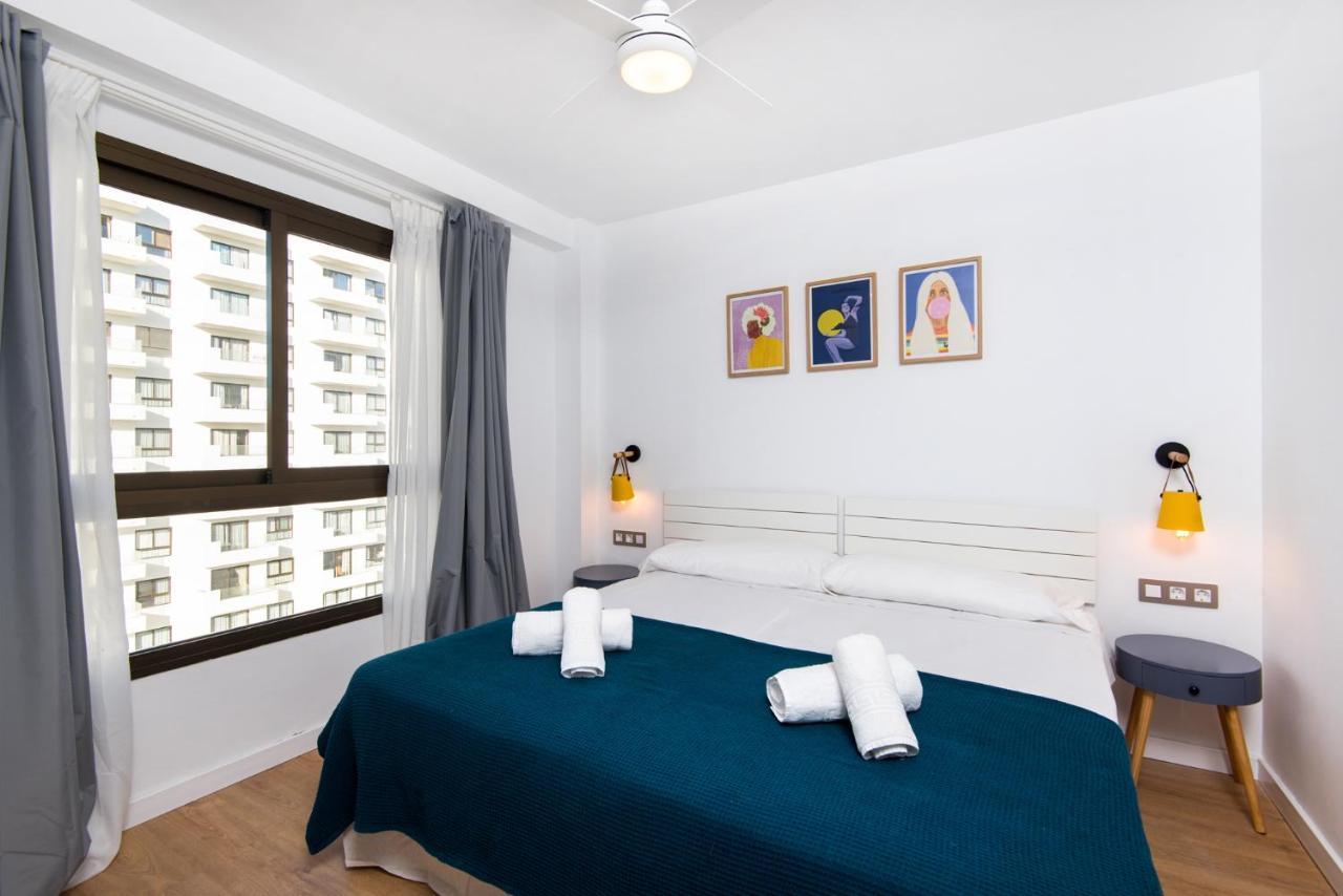 Aloha Puerto Private Apartment 1St Line Carihuela Beach Torremolinos Bagian luar foto