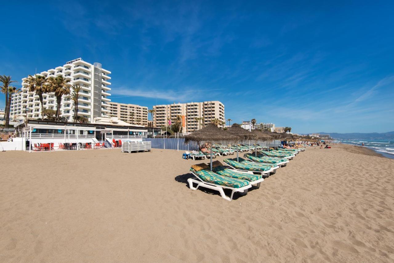 Aloha Puerto Private Apartment 1St Line Carihuela Beach Torremolinos Bagian luar foto