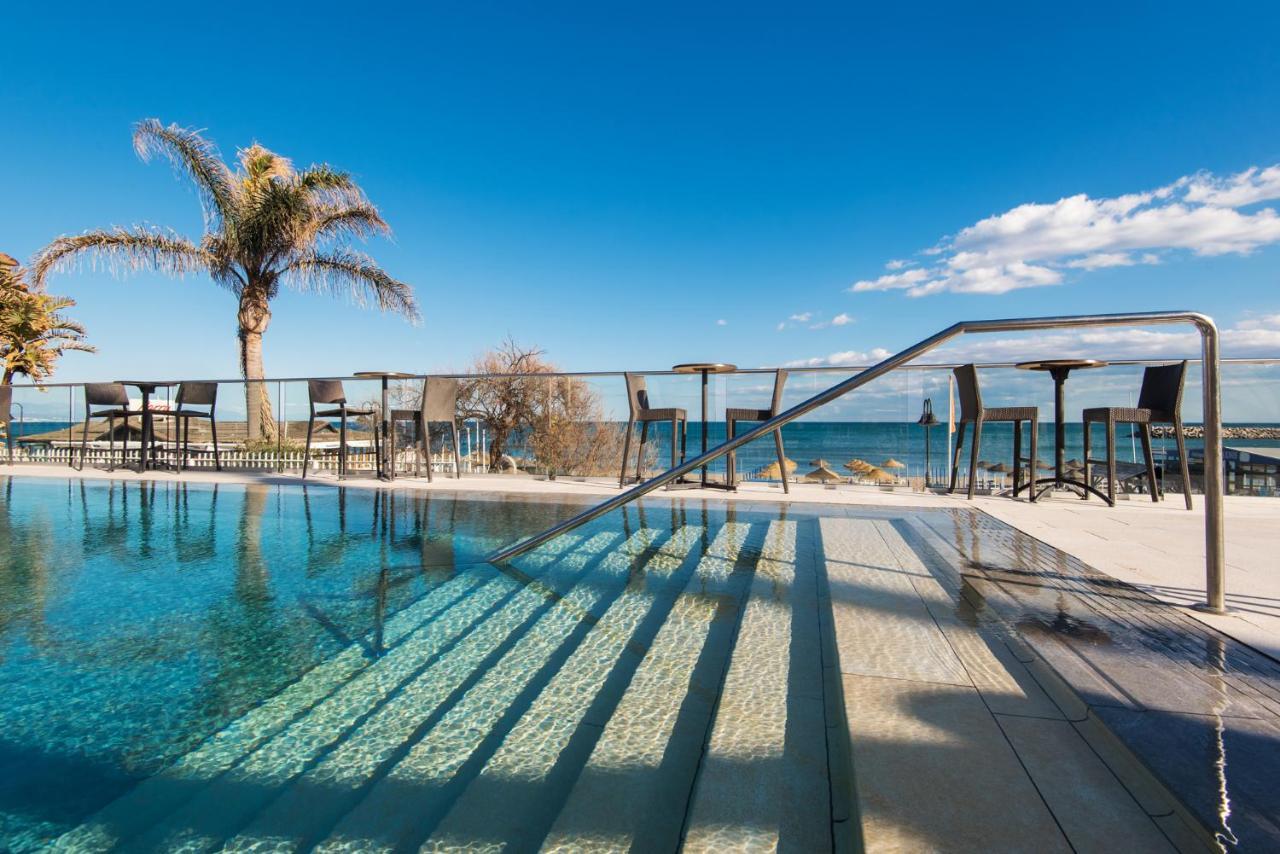 Aloha Puerto Private Apartment 1St Line Carihuela Beach Torremolinos Bagian luar foto