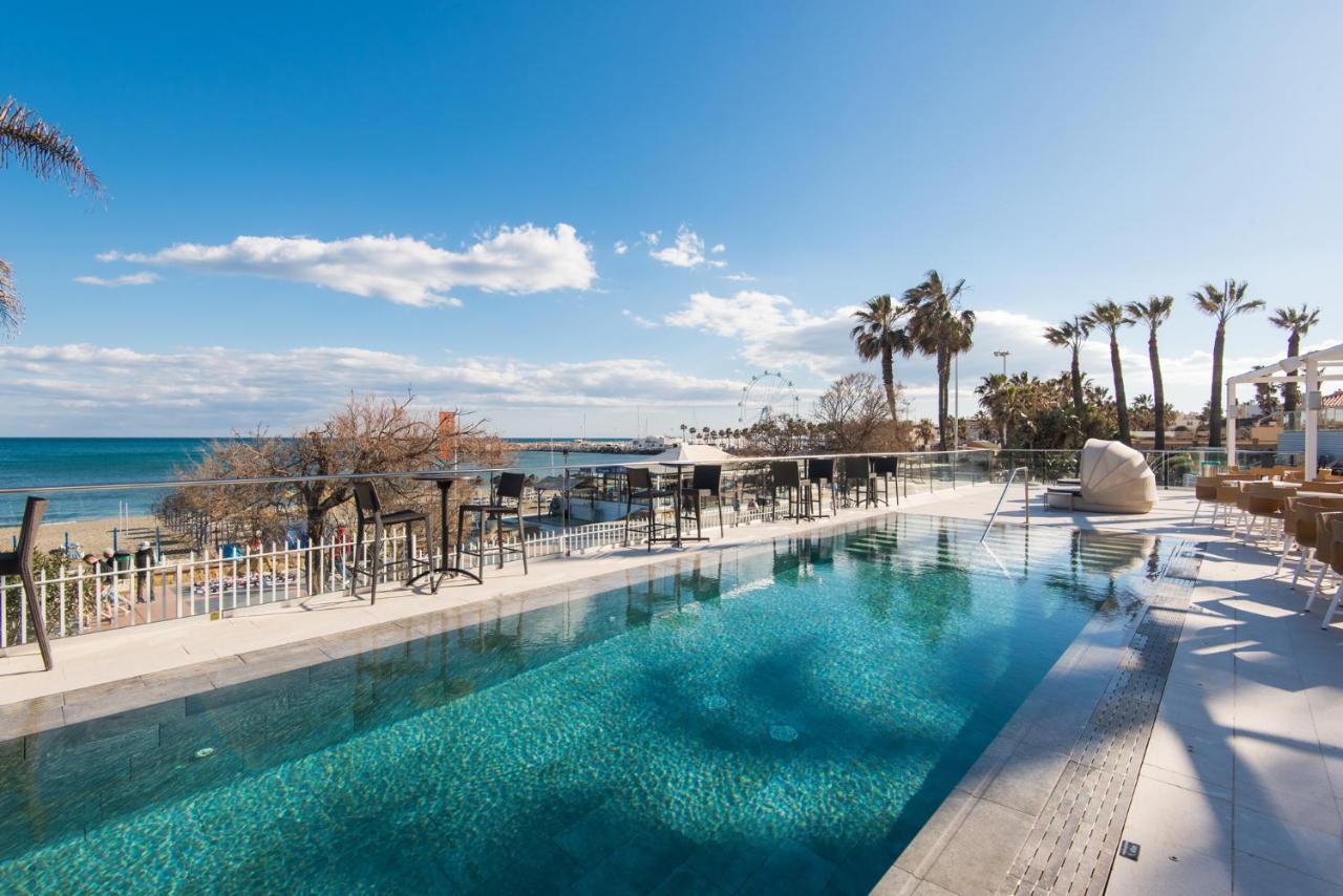 Aloha Puerto Private Apartment 1St Line Carihuela Beach Torremolinos Bagian luar foto